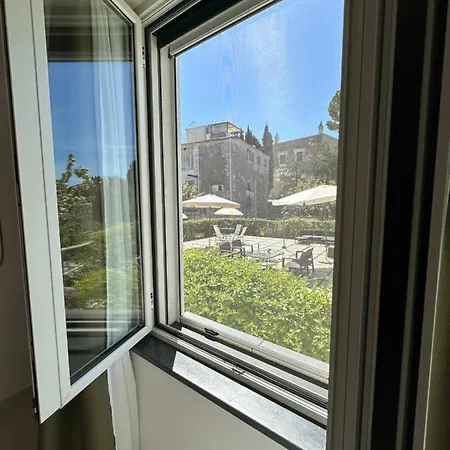 23 招待所 拉维罗